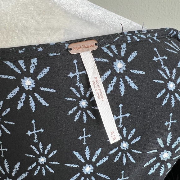 Free People Tunic Top Women's M Voile By The Bay Boho Puff Sleeve Gypsy Black - Picture 7 of 8